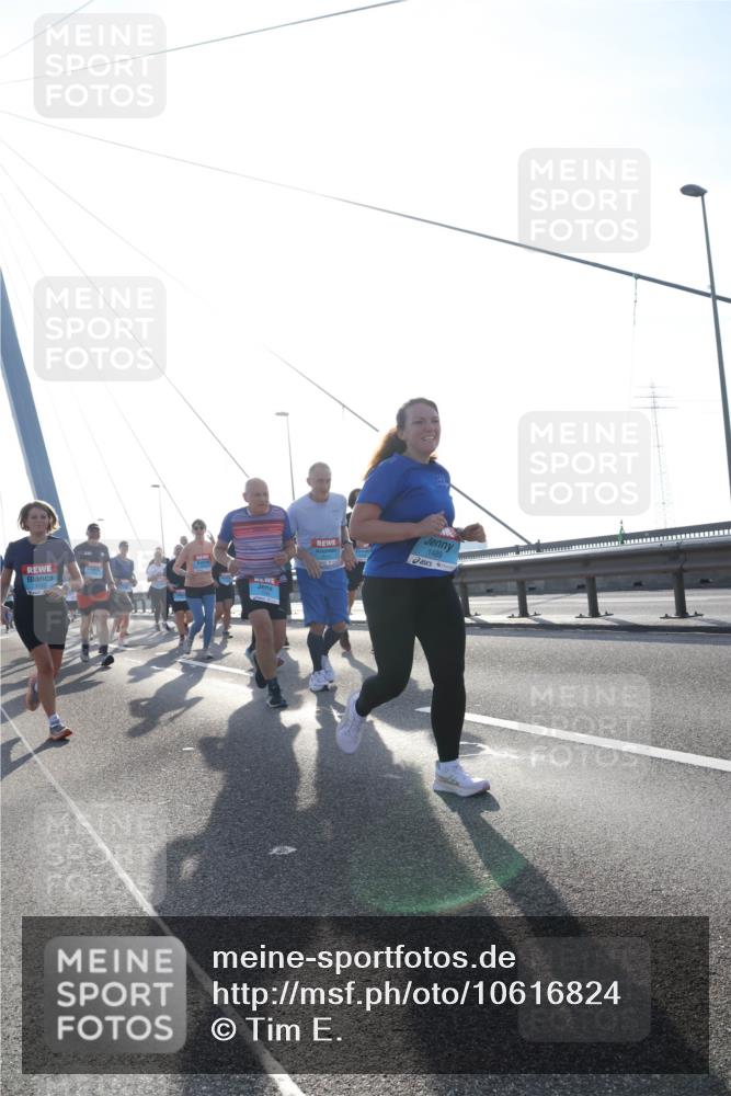 03.10.2026 - Köhlbrandbrückenlauf Tim E. http://msf.ph/oto/10616824 03.10.2026 09:34:14 Position 1 1489 meine-sportfotos.de