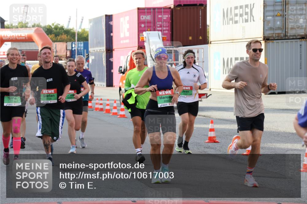 03.10.2026 - Köhlbrandbrückenlauf Tim E. http://msf.ph/oto/10617003 03.10.2026 16:21:24 Ziel 4108, 7079, 7097, 7439, 7734, 7735, 7738, 8110, 8490, 8708, 8728, 8842, 8845, 8860, 9000, 9201, 9203, 9233, 9394, 9689, 9739, 9740 meine-sportfotos.de