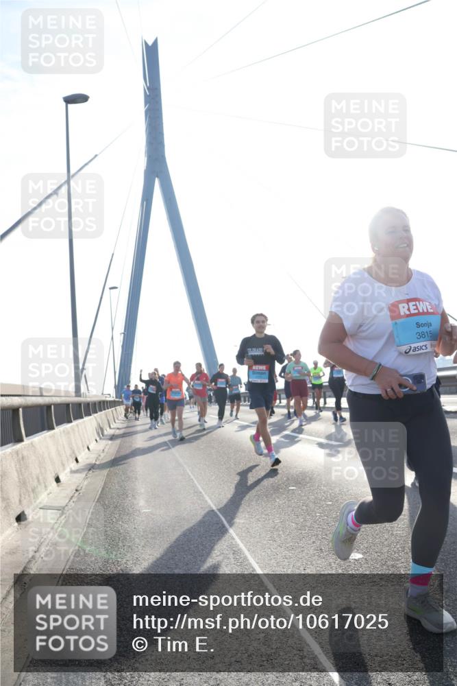 03.10.2026 - Köhlbrandbrückenlauf Tim E. http://msf.ph/oto/10617025 03.10.2026 09:34:27 Position 1 3815 meine-sportfotos.de