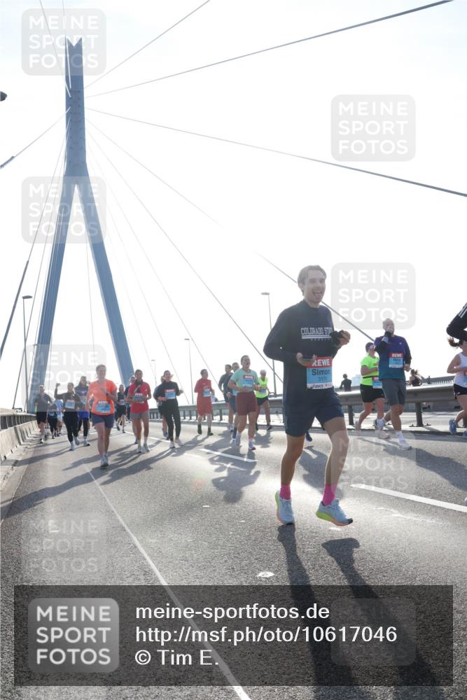 03.10.2026 - Köhlbrandbrückenlauf Tim E. http://msf.ph/oto/10617046 03.10.2026 09:34:28 Position 1 3171 meine-sportfotos.de