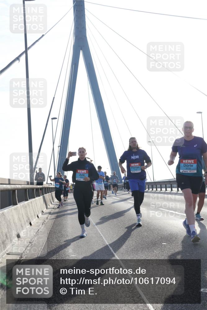 03.10.2026 - Köhlbrandbrückenlauf Tim E. http://msf.ph/oto/10617094 03.10.2026 09:34:32 Position 1 3451, 3039 meine-sportfotos.de