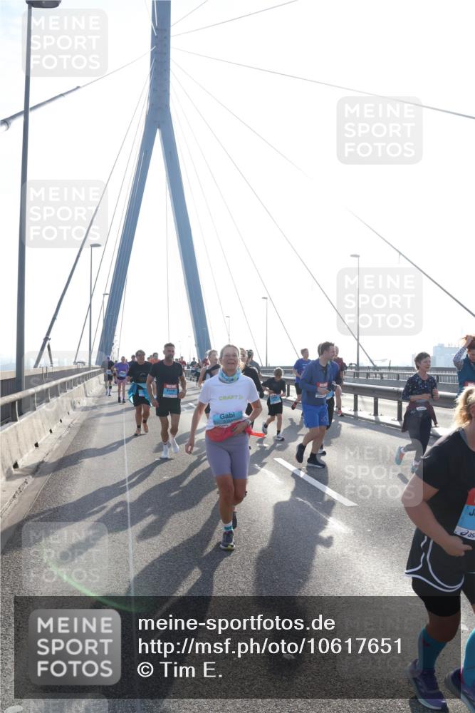 03.10.2026 - Köhlbrandbrückenlauf Tim E. http://msf.ph/oto/10617651 03.10.2026 09:35:34 Position 1  meine-sportfotos.de