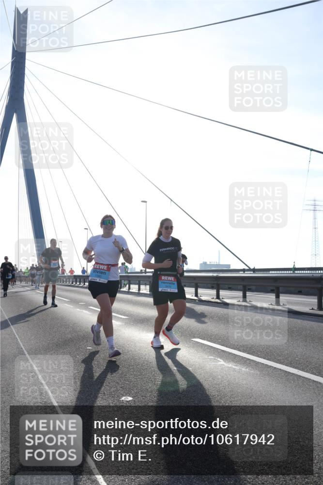 03.10.2026 - Köhlbrandbrückenlauf Tim E. http://msf.ph/oto/10617942 03.10.2026 09:35:57 Position 1 1582 meine-sportfotos.de