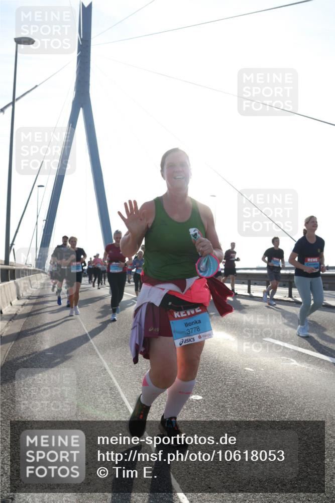 03.10.2026 - Köhlbrandbrückenlauf Tim E. http://msf.ph/oto/10618053 03.10.2026 09:36:06 Position 1 3778 meine-sportfotos.de