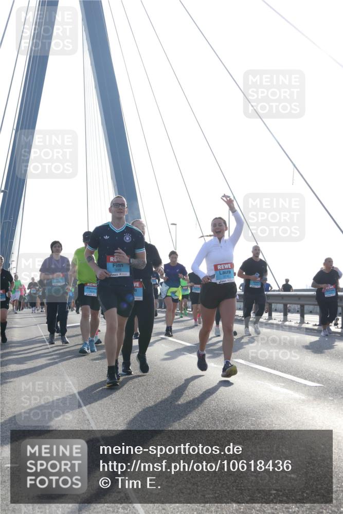 03.10.2026 - Köhlbrandbrückenlauf Tim E. http://msf.ph/oto/10618436 03.10.2026 09:36:32 Position 1 3086, 3134 meine-sportfotos.de