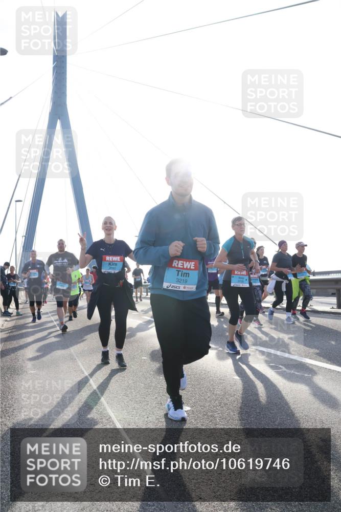 03.10.2026 - Köhlbrandbrückenlauf Tim E. http://msf.ph/oto/10619746 03.10.2026 09:38:08 Position 1 3582, 3219 meine-sportfotos.de
