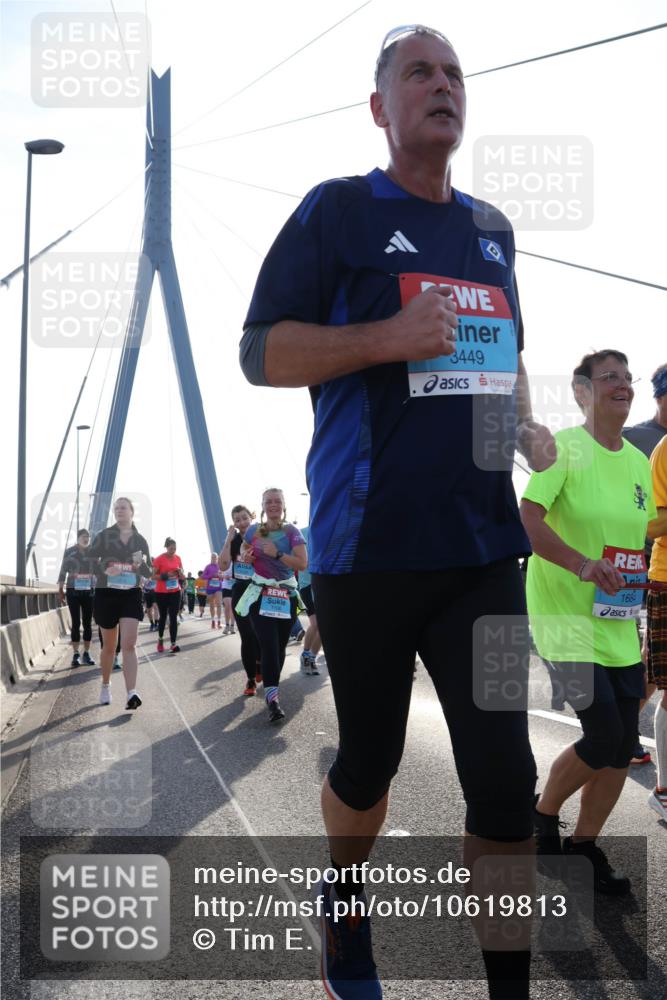 03.10.2026 - Köhlbrandbrückenlauf Tim E. http://msf.ph/oto/10619813 03.10.2026 09:38:12 Position 1 3449, 1684 meine-sportfotos.de
