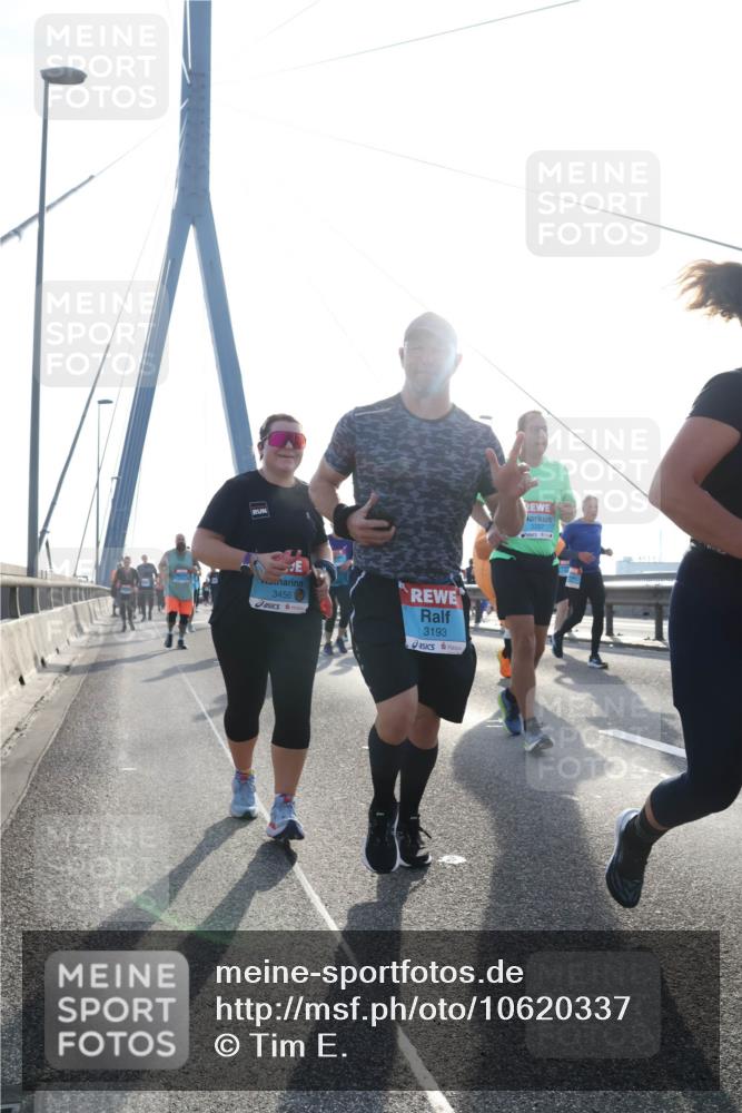 03.10.2026 - Köhlbrandbrückenlauf Tim E. http://msf.ph/oto/10620337 03.10.2026 09:38:53 Position 1 3456, 3193 meine-sportfotos.de