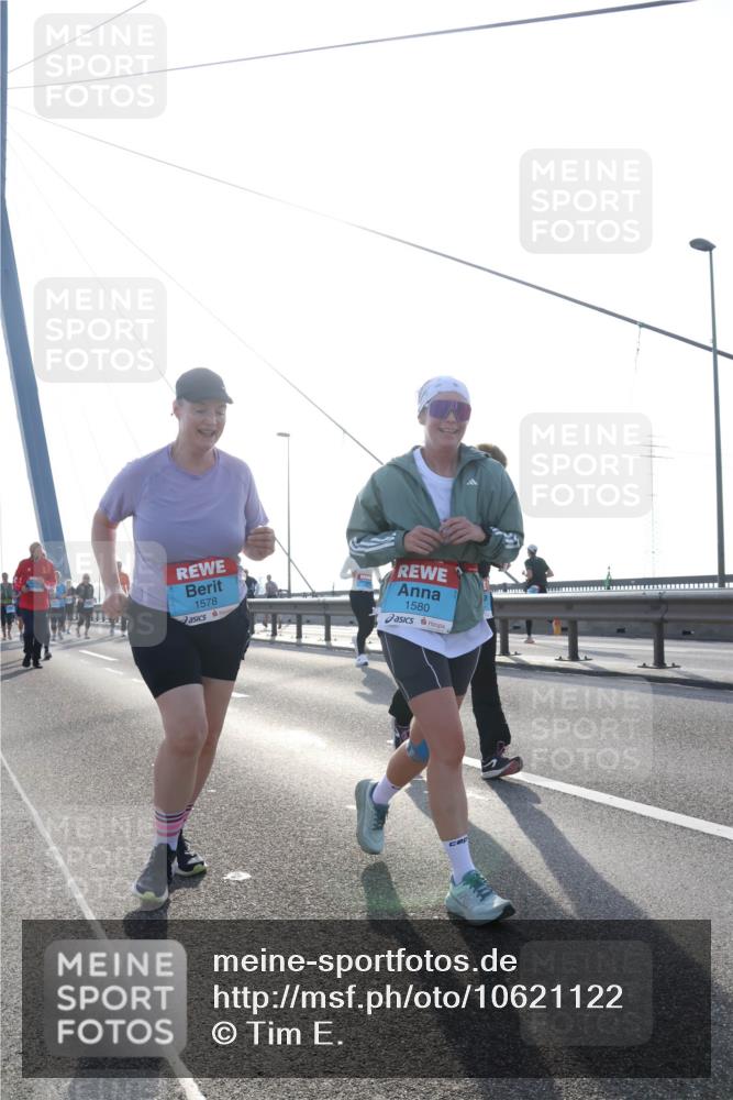 03.10.2026 - Köhlbrandbrückenlauf Tim E. http://msf.ph/oto/10621122 03.10.2026 09:40:08 Position 1 1578, 1580 meine-sportfotos.de