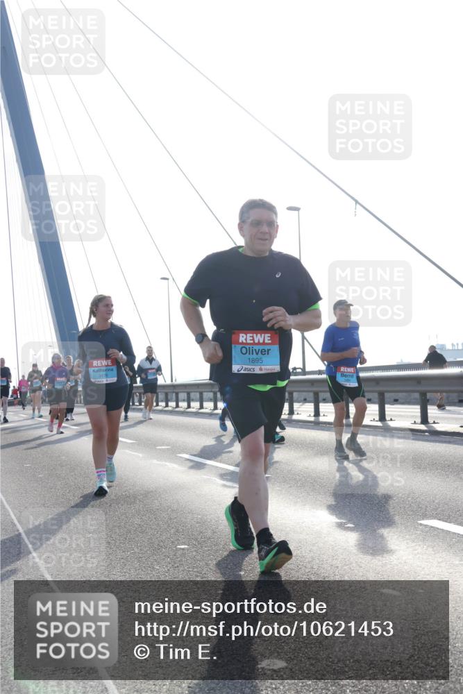03.10.2026 - Köhlbrandbrückenlauf Tim E. http://msf.ph/oto/10621453 03.10.2026 09:40:43 Position 1 1895, 1494 meine-sportfotos.de