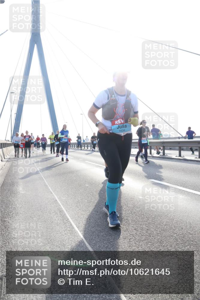 03.10.2026 - Köhlbrandbrückenlauf Tim E. http://msf.ph/oto/10621645 03.10.2026 09:41:04 Position 1 1634 meine-sportfotos.de