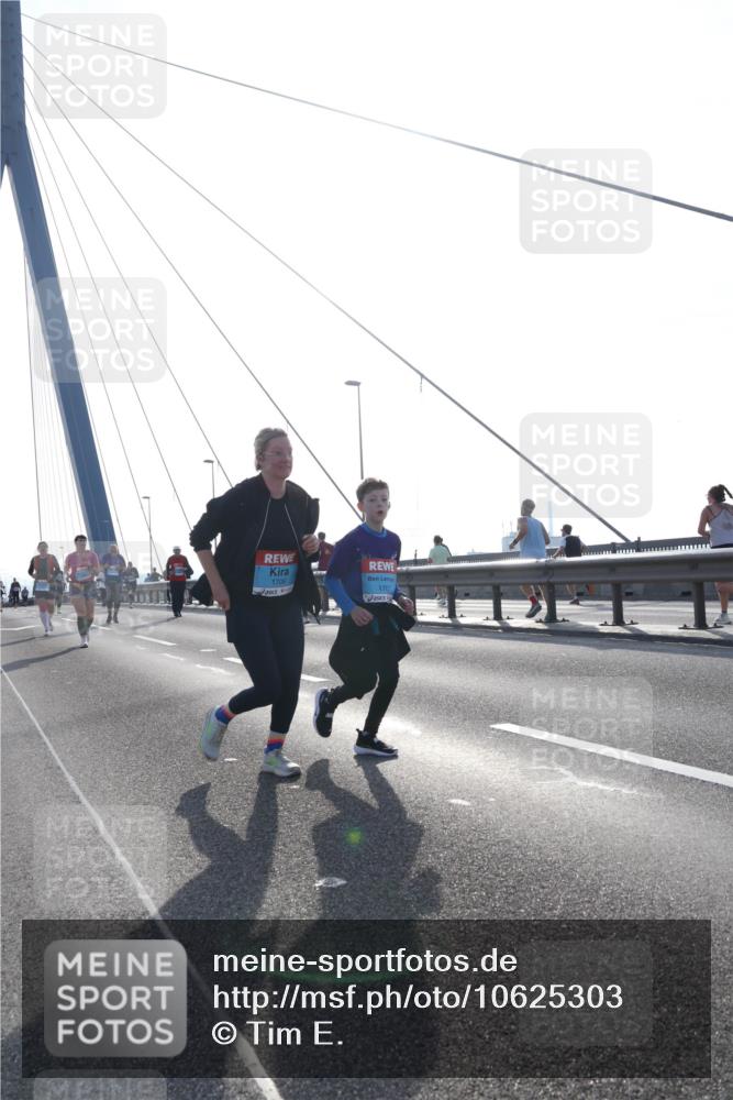 03.10.2026 - Köhlbrandbrückenlauf Tim E. http://msf.ph/oto/10625303 03.10.2026 09:41:41 Position 1 1709, 1707 meine-sportfotos.de