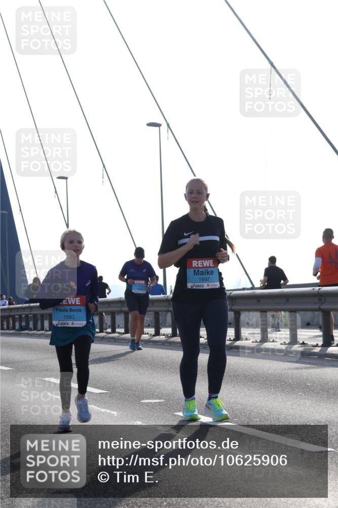 03.10.2026 - Köhlbrandbrückenlauf Tim E. http://msf.ph/oto/10625906 03.10.2026 09:42:34 Position 1 1893, 1892 meine-sportfotos.de