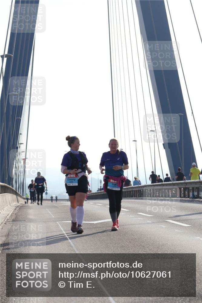 03.10.2026 - Köhlbrandbrückenlauf Tim E. http://msf.ph/oto/10627061 03.10.2026 09:45:33 Position 1  meine-sportfotos.de