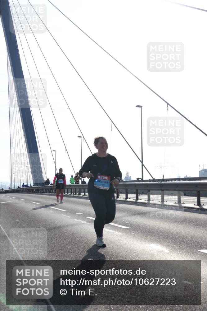 03.10.2026 - Köhlbrandbrückenlauf Tim E. http://msf.ph/oto/10627223 03.10.2026 09:46:05 Position 1 1186 meine-sportfotos.de