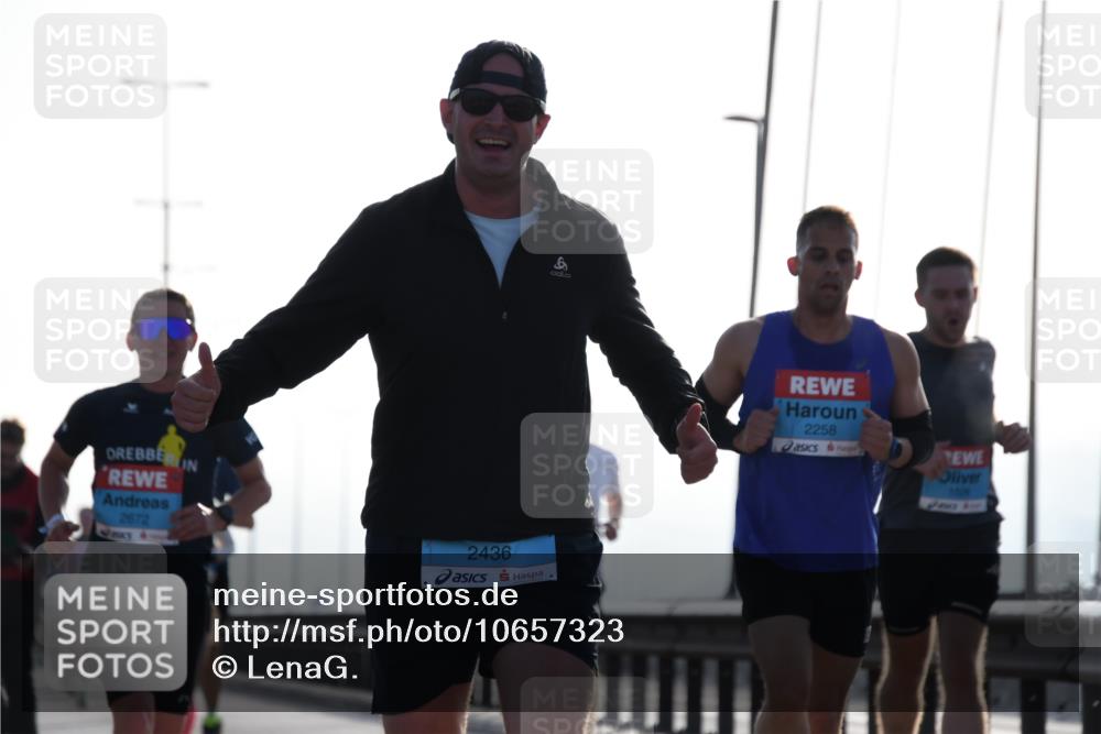 03.10.2026 - Köhlbrandbrückenlauf LenaG. http://msf.ph/oto/10657323 03.10.2026 09:22:10 Position 1 2672, 8, 2436, 2258, 1526 meine-sportfotos.de