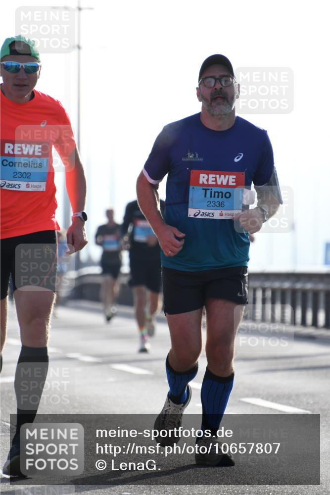 03.10.2026 - Köhlbrandbrückenlauf LenaG. http://msf.ph/oto/10657807 03.10.2026 09:25:06 Position 1 2302, 2336 meine-sportfotos.de