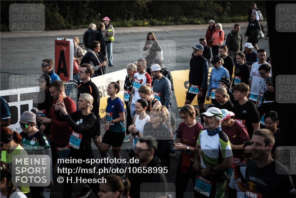 03.10.2026 - Köhlbrandbrückenlauf H.Heesch http://msf.ph/oto/10658995 03.10.2026 09:04:40 Ziel  meine-sportfotos.de