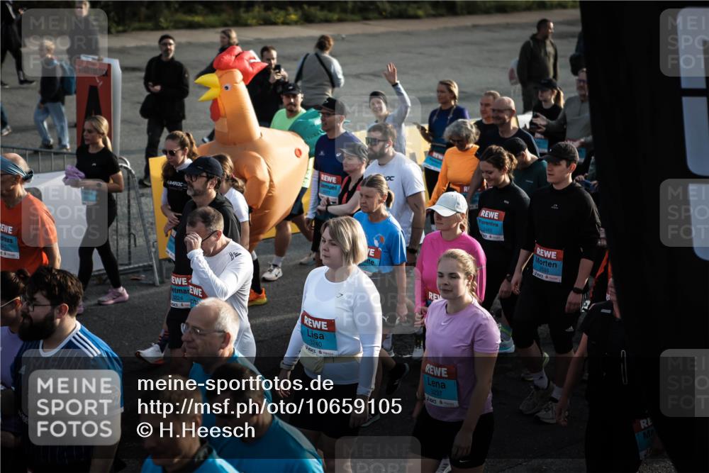 03.10.2026 - Köhlbrandbrückenlauf H.Heesch http://msf.ph/oto/10659105 03.10.2026 09:07:09 Ziel  meine-sportfotos.de