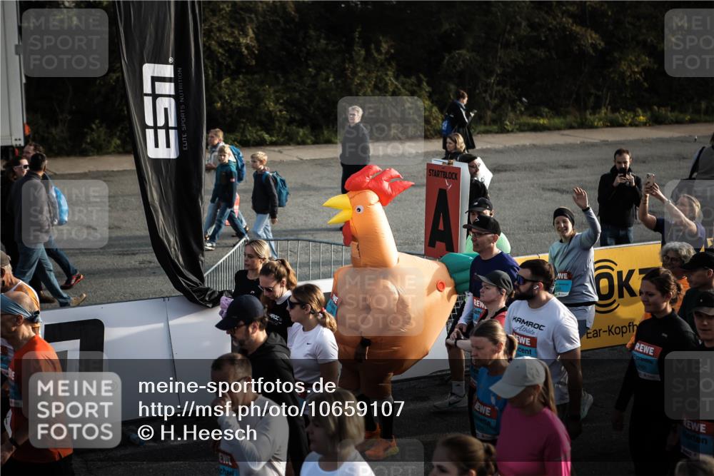 03.10.2026 - Köhlbrandbrückenlauf H.Heesch http://msf.ph/oto/10659107 03.10.2026 09:07:11 Ziel  meine-sportfotos.de