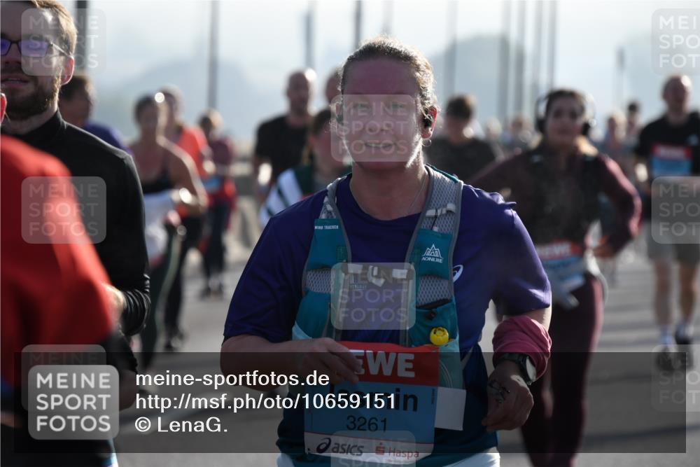 03.10.2026 - Köhlbrandbrückenlauf LenaG. http://msf.ph/oto/10659151 03.10.2026 09:35:44 Position 1 3261 meine-sportfotos.de