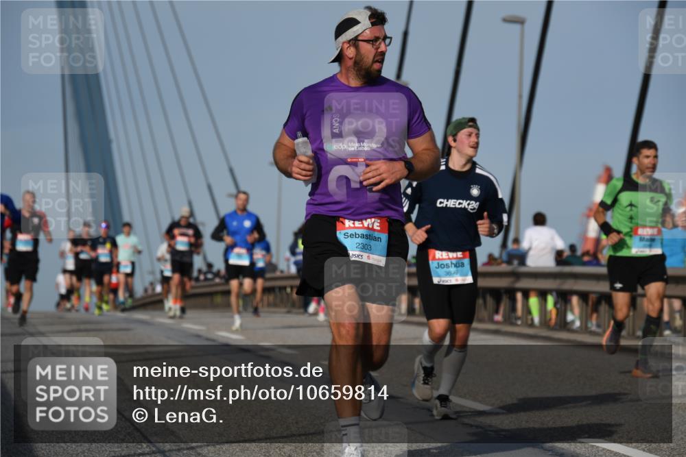 03.10.2026 - Köhlbrandbrückenlauf LenaG. http://msf.ph/oto/10659814 03.10.2026 09:38:14 Position 2 10, 35, 2303, 24, 3699 meine-sportfotos.de