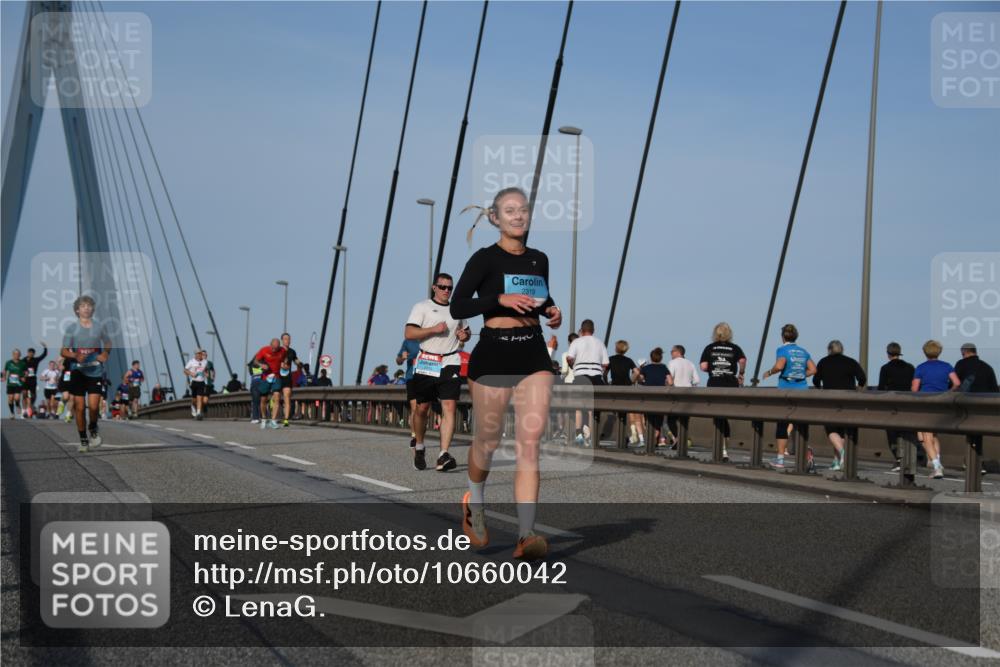 03.10.2026 - Köhlbrandbrückenlauf LenaG. http://msf.ph/oto/10660042 03.10.2026 09:39:42 Position 2 2319, 4 meine-sportfotos.de