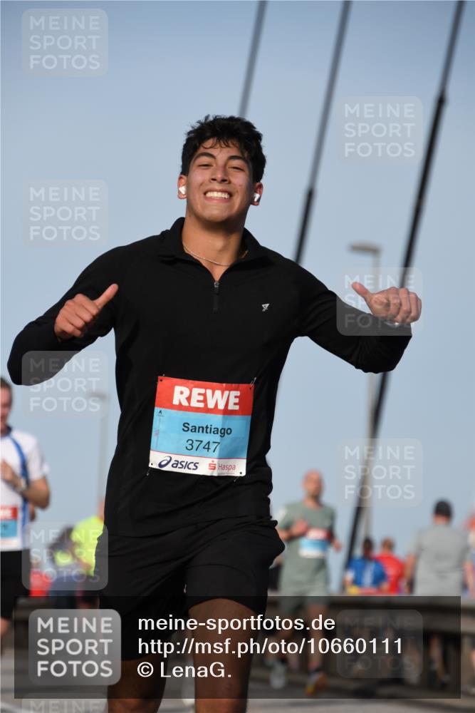 03.10.2026 - Köhlbrandbrückenlauf LenaG. http://msf.ph/oto/10660111 03.10.2026 09:40:01 Position 2 3747, 424 meine-sportfotos.de