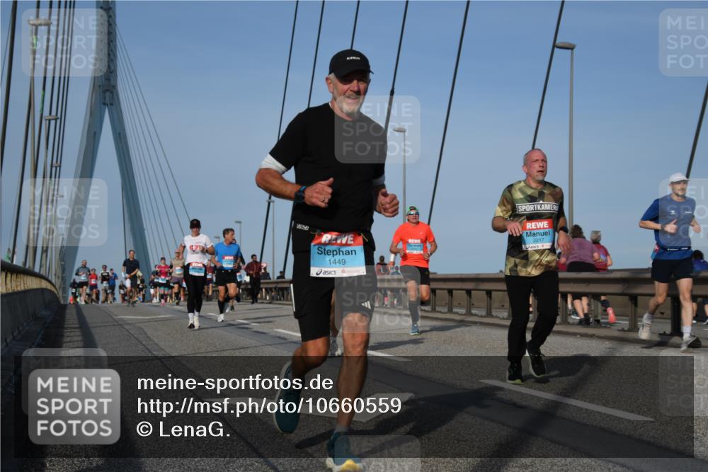 03.10.2026 - Köhlbrandbrückenlauf LenaG. http://msf.ph/oto/10660559 03.10.2026 09:41:45 Position 2 1449, 2217 meine-sportfotos.de