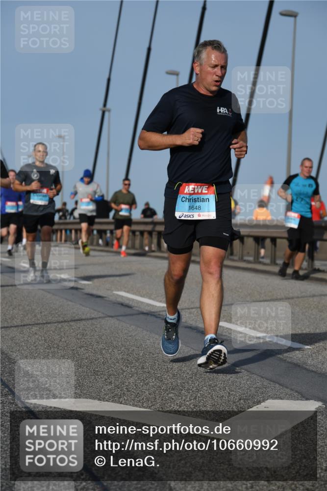 03.10.2026 - Köhlbrandbrückenlauf LenaG. http://msf.ph/oto/10660992 03.10.2026 09:43:35 Position 2 1648 meine-sportfotos.de