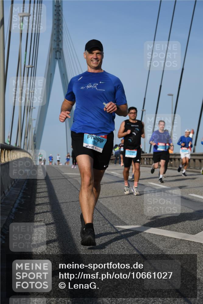 03.10.2026 - Köhlbrandbrückenlauf LenaG. http://msf.ph/oto/10661027 03.10.2026 09:43:41 Position 2 1745 meine-sportfotos.de