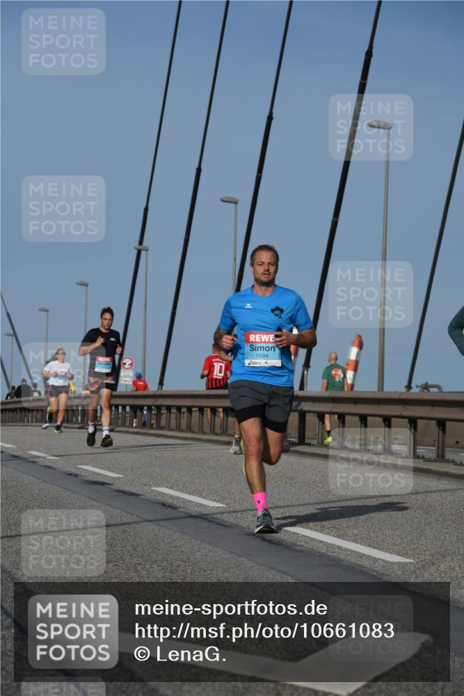 03.10.2026 - Köhlbrandbrückenlauf LenaG. http://msf.ph/oto/10661083 03.10.2026 09:43:53 Position 2 10, 1594 meine-sportfotos.de