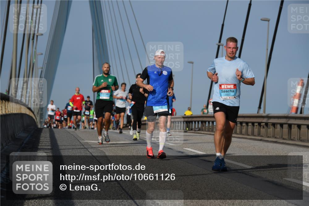 03.10.2026 - Köhlbrandbrückenlauf LenaG. http://msf.ph/oto/10661126 03.10.2026 09:44:09 Position 2 1834, 2027 meine-sportfotos.de