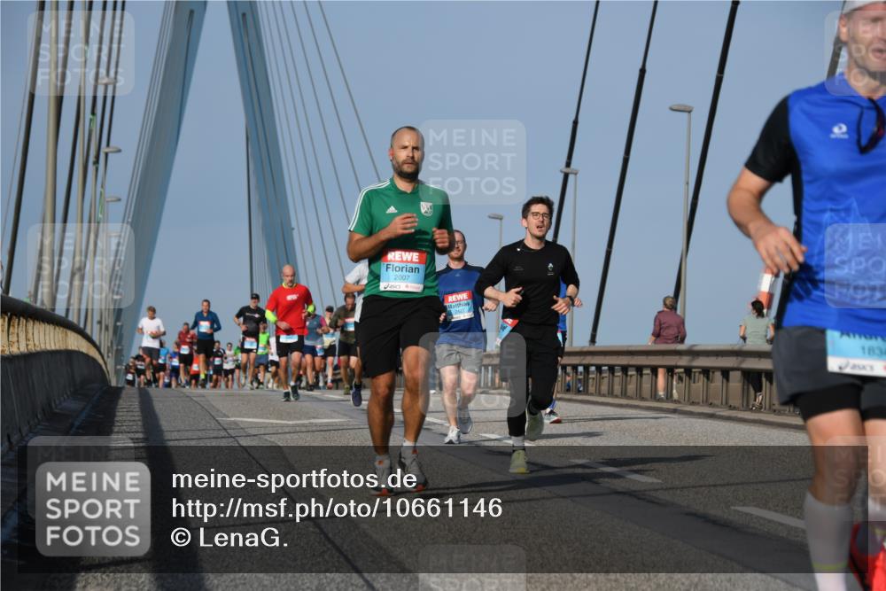 03.10.2026 - Köhlbrandbrückenlauf LenaG. http://msf.ph/oto/10661146 03.10.2026 09:44:13 Position 2 2007, 2427, 1834 meine-sportfotos.de
