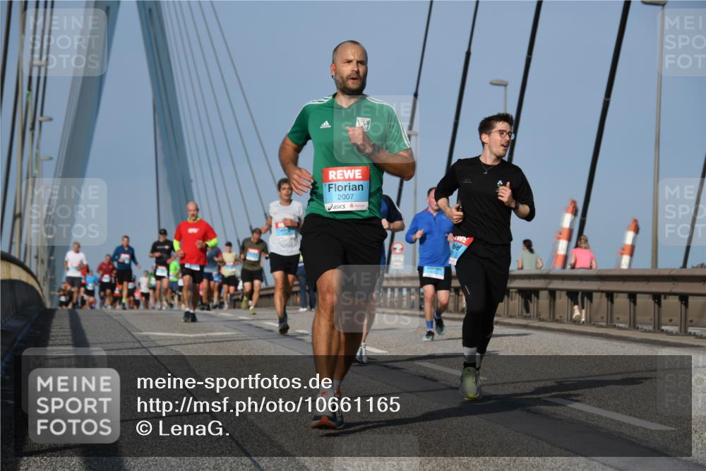 03.10.2026 - Köhlbrandbrückenlauf LenaG. http://msf.ph/oto/10661165 03.10.2026 09:44:14 Position 2 2007 meine-sportfotos.de