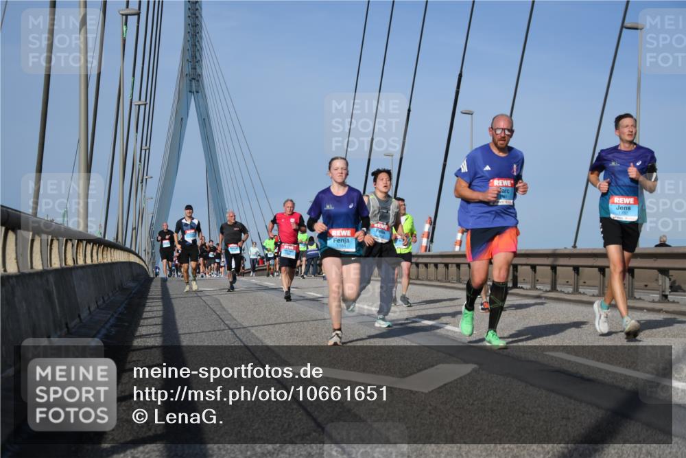 03.10.2026 - Köhlbrandbrückenlauf LenaG. http://msf.ph/oto/10661651 03.10.2026 09:46:06 Position 2 1184, 1732 meine-sportfotos.de