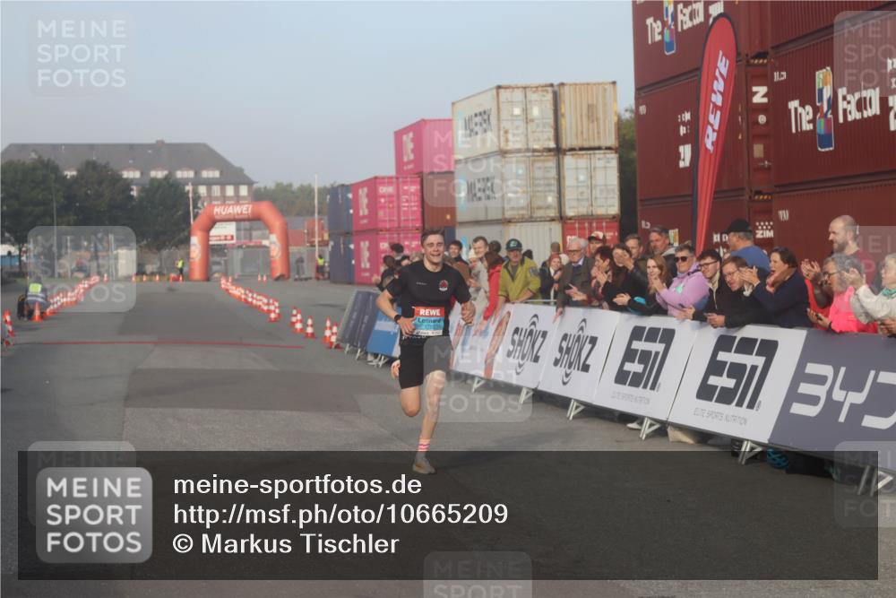 03.10.2026 - Köhlbrandbrückenlauf Markus Tischler http://msf.ph/oto/10665209 03.10.2026 09:43:13 Ziel 1773 meine-sportfotos.de