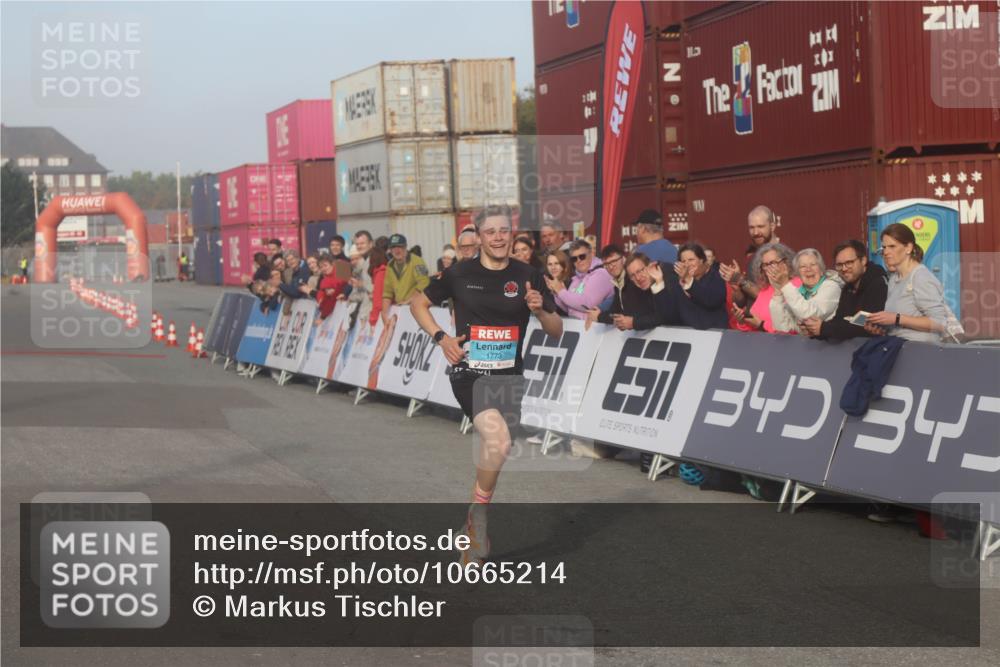 03.10.2026 - Köhlbrandbrückenlauf Markus Tischler http://msf.ph/oto/10665214 03.10.2026 09:43:14 Ziel 1773 meine-sportfotos.de