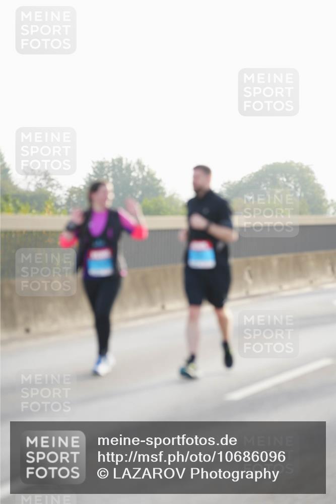 03.10.2026 - Köhlbrandbrückenlauf LAZAROV Photography http://msf.ph/oto/10686096 03.10.2026 09:30:09 Position 3  meine-sportfotos.de