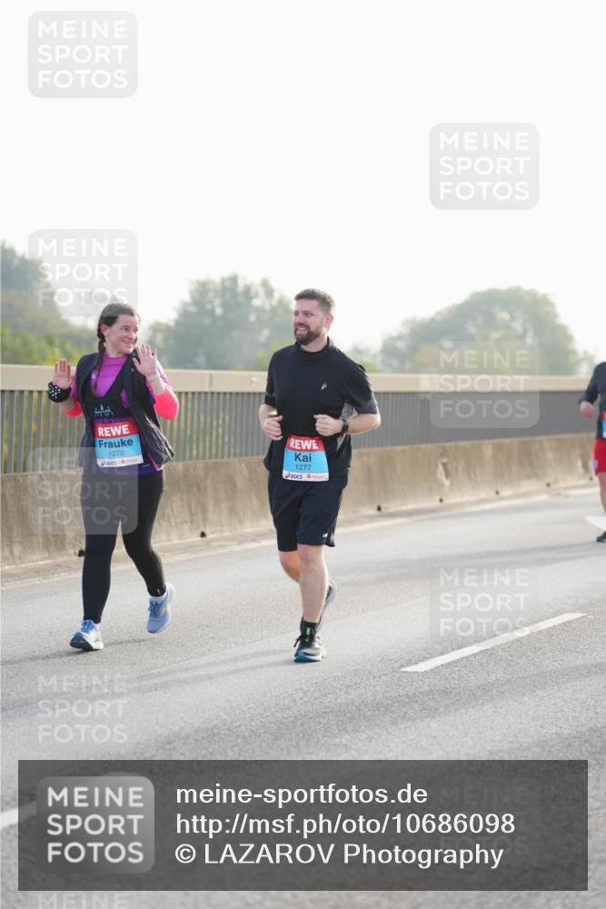 03.10.2026 - Köhlbrandbrückenlauf LAZAROV Photography http://msf.ph/oto/10686098 03.10.2026 09:30:09 Position 3 1278, 1277 meine-sportfotos.de