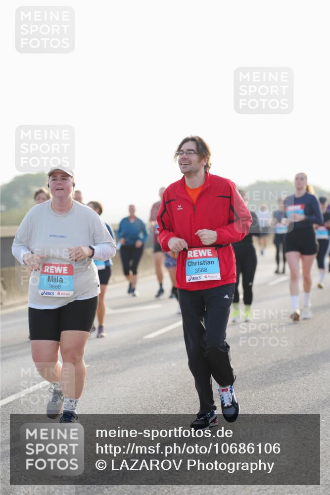 03.10.2026 - Köhlbrandbrückenlauf LAZAROV Photography http://msf.ph/oto/10686106 03.10.2026 09:30:10 Position 3 3688, 3568 meine-sportfotos.de