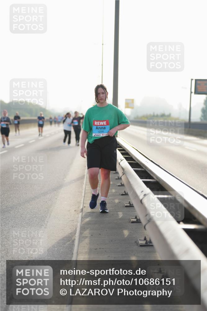 03.10.2026 - Köhlbrandbrückenlauf LAZAROV Photography http://msf.ph/oto/10686151 03.10.2026 09:30:19 Position 3 1214 meine-sportfotos.de