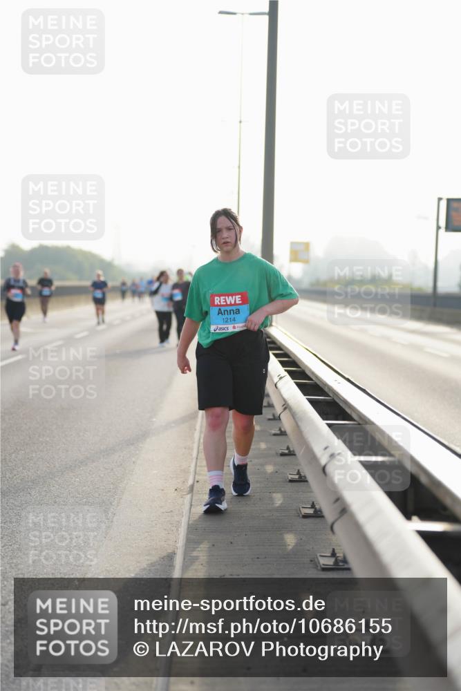 03.10.2026 - Köhlbrandbrückenlauf LAZAROV Photography http://msf.ph/oto/10686155 03.10.2026 09:30:20 Position 3 1214 meine-sportfotos.de