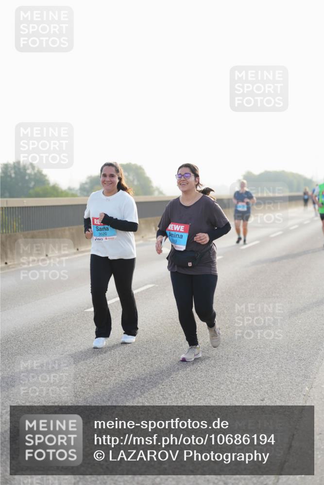 03.10.2026 - Köhlbrandbrückenlauf LAZAROV Photography http://msf.ph/oto/10686194 03.10.2026 09:30:29 Position 3 3520 meine-sportfotos.de
