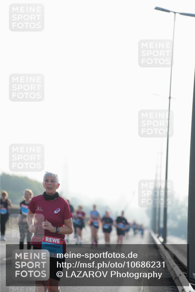 03.10.2026 - Köhlbrandbrückenlauf LAZAROV Photography http://msf.ph/oto/10686231 03.10.2026 09:30:41 Position 3 3553 meine-sportfotos.de