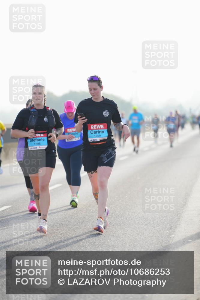 03.10.2026 - Köhlbrandbrückenlauf LAZAROV Photography http://msf.ph/oto/10686253 03.10.2026 09:31:00 Position 3 1898, 1899 meine-sportfotos.de