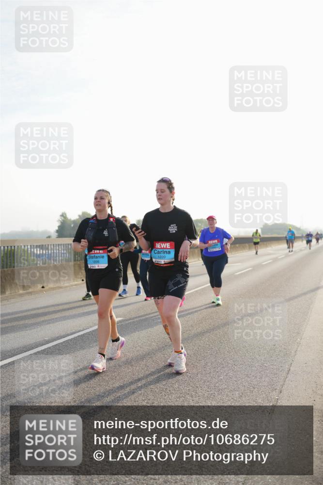 03.10.2026 - Köhlbrandbrückenlauf LAZAROV Photography http://msf.ph/oto/10686275 03.10.2026 09:31:04 Position 3 1898, 1899 meine-sportfotos.de
