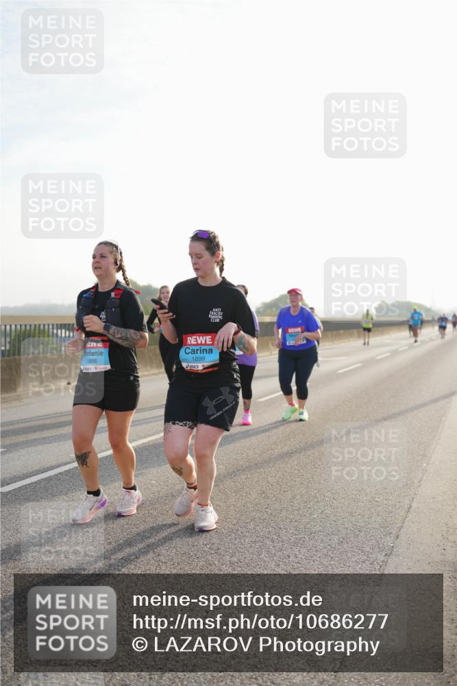03.10.2026 - Köhlbrandbrückenlauf LAZAROV Photography http://msf.ph/oto/10686277 03.10.2026 09:31:04 Position 3 1898, 1899 meine-sportfotos.de