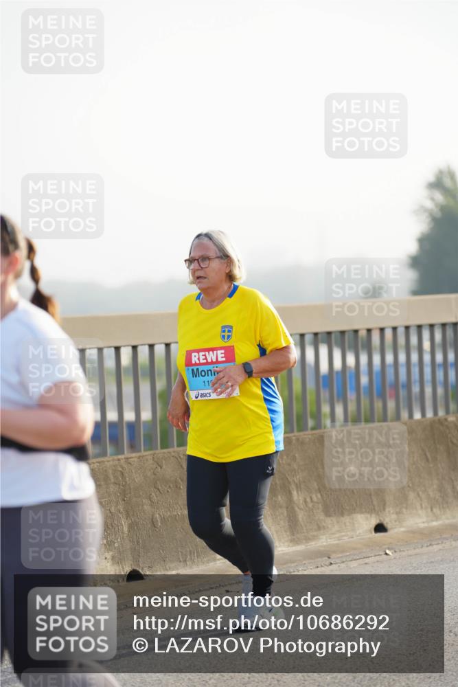 03.10.2026 - Köhlbrandbrückenlauf LAZAROV Photography http://msf.ph/oto/10686292 03.10.2026 09:31:11 Position 3 11 meine-sportfotos.de