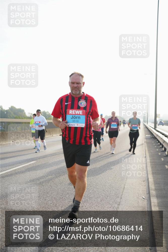 03.10.2026 - Köhlbrandbrückenlauf LAZAROV Photography http://msf.ph/oto/10686414 03.10.2026 09:32:04 Position 3 3516 meine-sportfotos.de